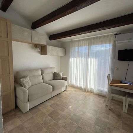 Appartement Pinede Piscine Clim Proche Plage Village Naturiste Агд Екстер'єр фото